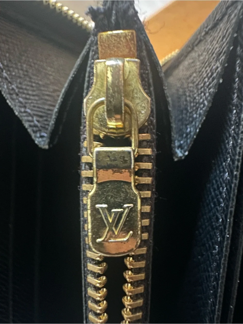 Louis Vuitton Monogram Giant Reverse Zippy Wallet Box & Dust Bag